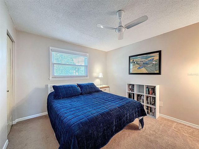 7923 SINGING COURT PLACE, Tampa, FL 33615