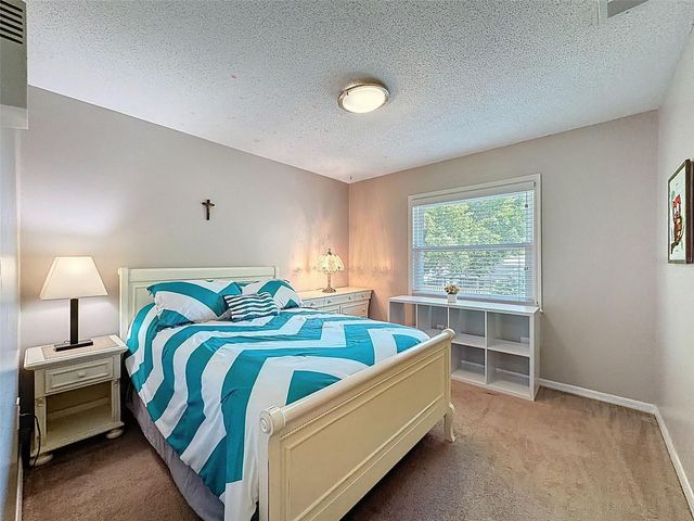 7923 SINGING COURT PLACE, Tampa, FL 33615