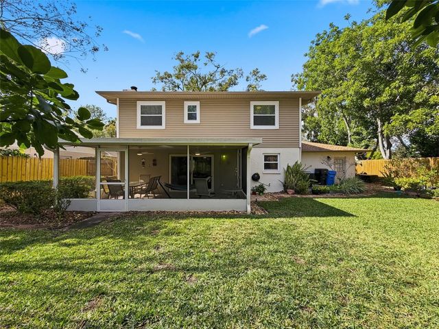 7923 SINGING COURT PLACE, Tampa, FL 33615