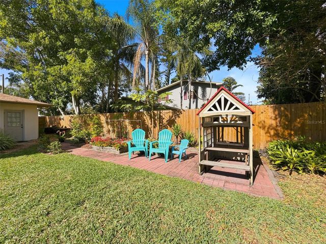 7923 SINGING COURT PLACE, Tampa, FL 33615