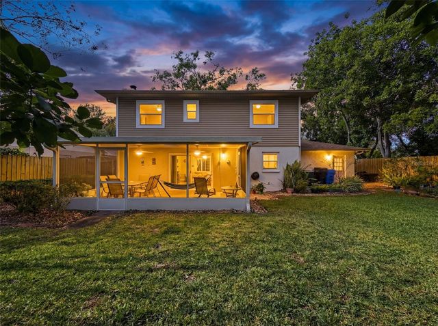 7923 SINGING COURT PLACE, Tampa, FL 33615