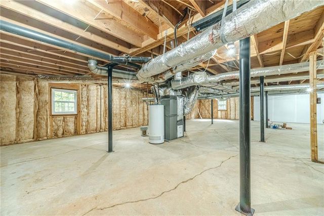 1600 Oleander Lane SW, Lilburn, GA 30047
