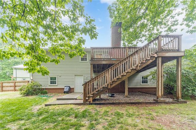 1600 Oleander Lane SW, Lilburn, GA 30047