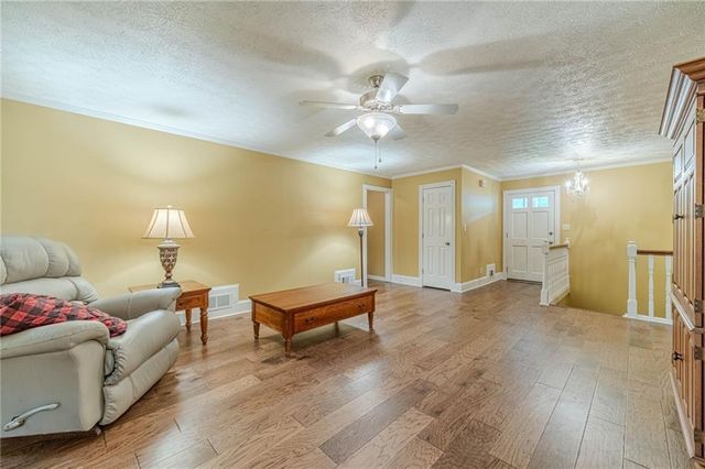 1600 Oleander Lane SW, Lilburn, GA 30047