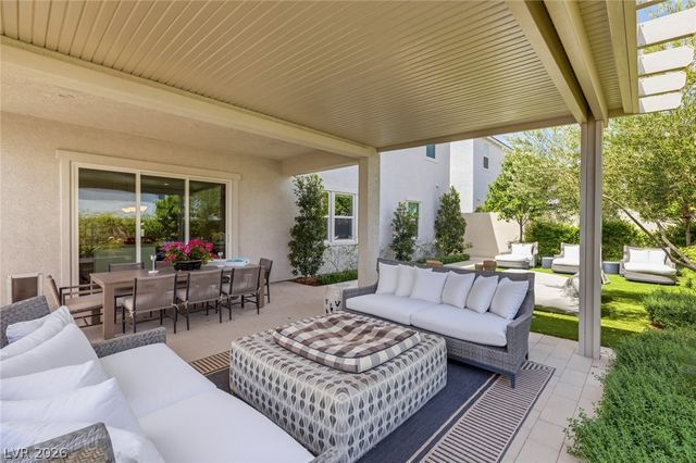 10196 Sequoia Glen Avenue, Las Vegas, NV 89166