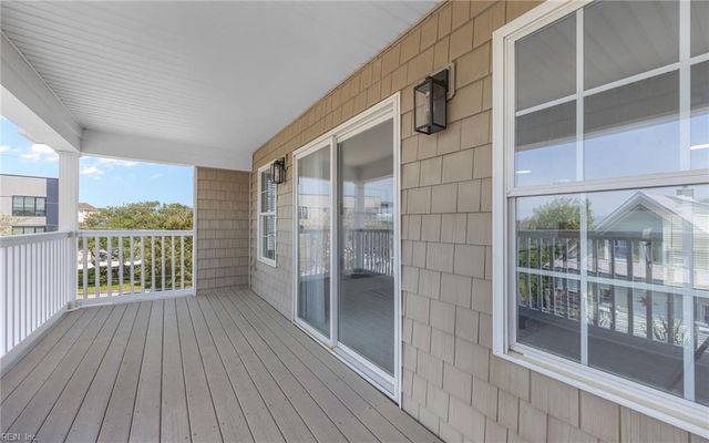 2325 First Landing LN, Virginia Beach, VA 23451