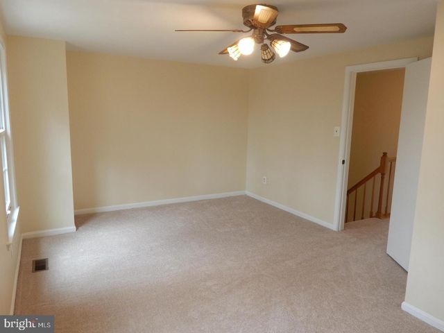 3055 BRAXTON WOOD CT, Fairfax, VA 22031