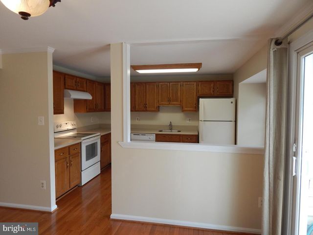 3055 BRAXTON WOOD CT, Fairfax, VA 22031