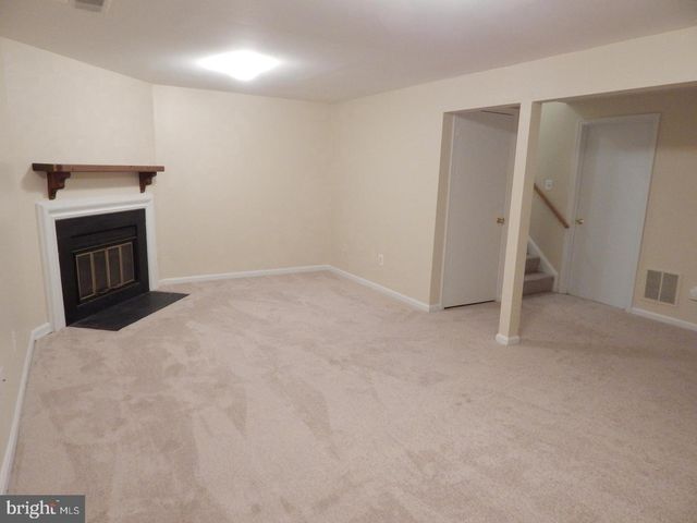 3055 BRAXTON WOOD CT, Fairfax, VA 22031