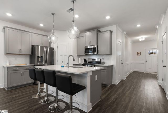 100 Grey Oak Trail, Greer, SC 29650