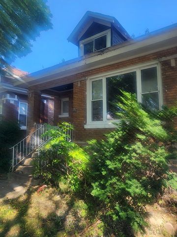 7723 S Honore Street, Chicago, IL 60620