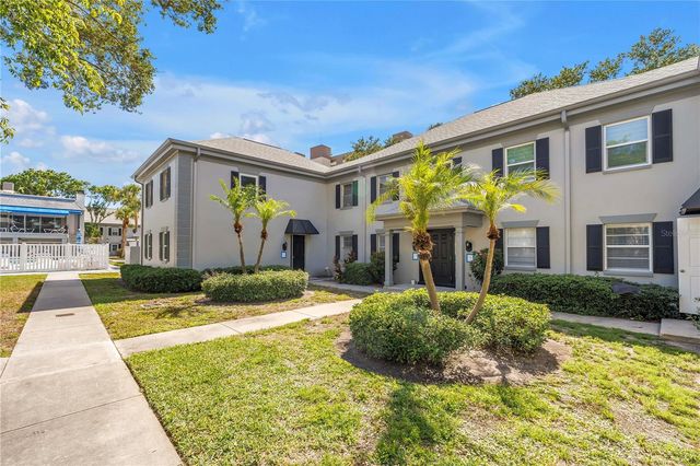 6960 SUNSET DRIVE S 1A, South Pasadena, FL 33707