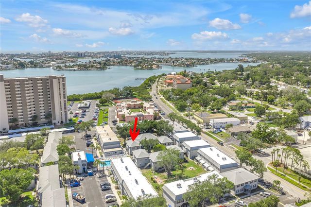 6960 SUNSET DRIVE S 1A, South Pasadena, FL 33707