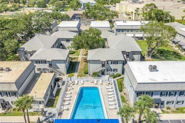 6960 SUNSET DRIVE S 1A, South Pasadena, FL 33707