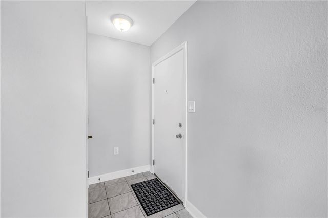 6960 SUNSET DRIVE S 1A, South Pasadena, FL 33707