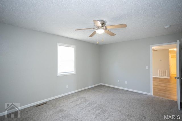 15345 Top Drive, St Robert, MO 65584