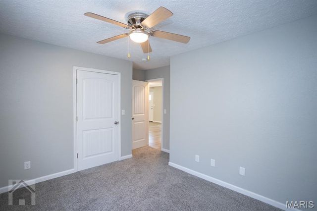 15345 Top Drive, St Robert, MO 65584