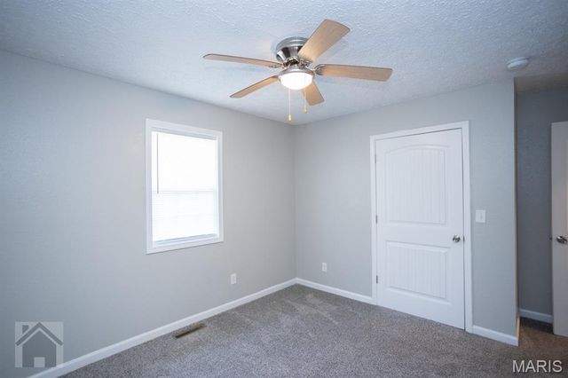 15345 Top Drive, St Robert, MO 65584