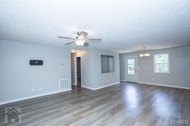 15345 Top Drive, St Robert, MO 65584