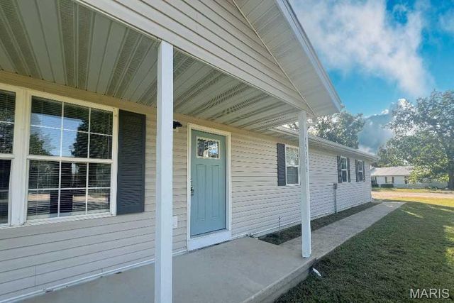 15345 Top Drive, St Robert, MO 65584