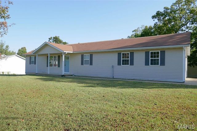 15345 Top Drive, St Robert, MO 65584