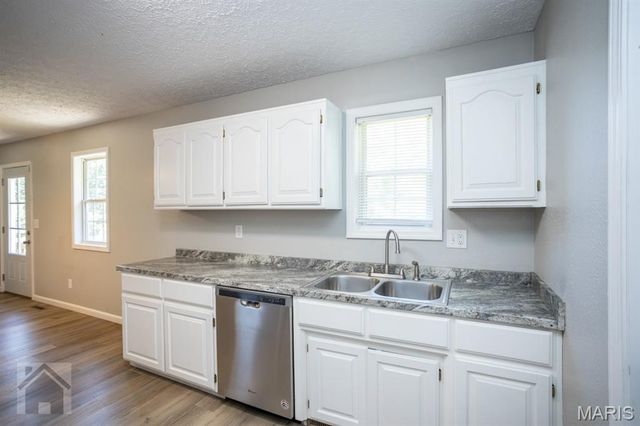 15345 Top Drive, St Robert, MO 65584