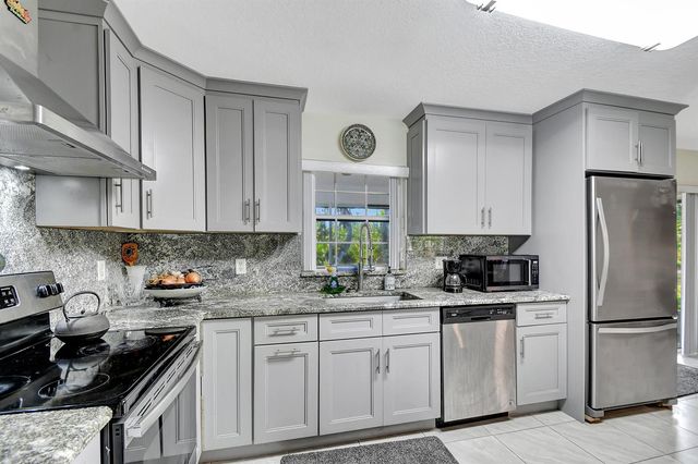 3446 Cabbage Palm Way, Loxahatchee, FL 33470