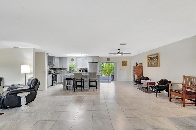 3446 Cabbage Palm Way, Loxahatchee, FL 33470