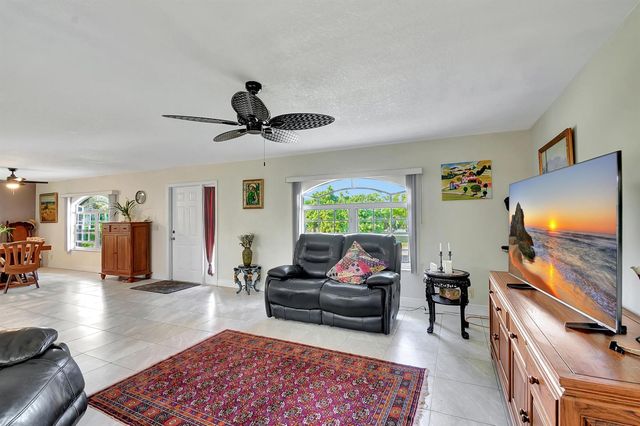 3446 Cabbage Palm Way, Loxahatchee, FL 33470