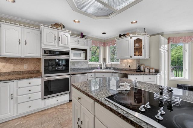 6359 Brandywood Trail, Sun Prairie, WI 53590