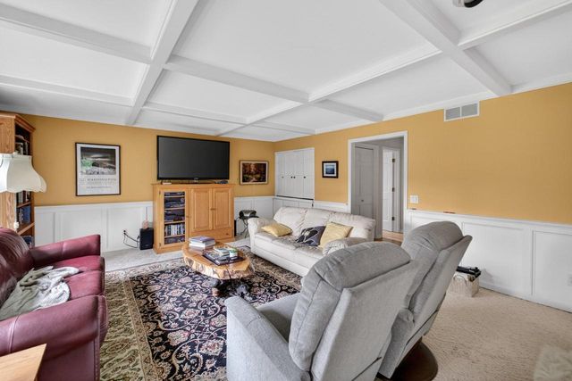 6359 Brandywood Trail, Sun Prairie, WI 53590