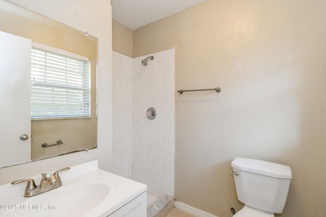 10655 TULSA Road, Jacksonville, FL 32218