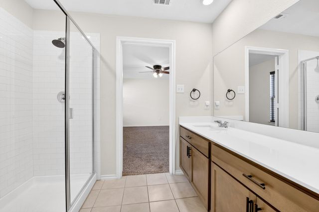 114 NE Harvard Boulevard, Farmersville, TX 75442