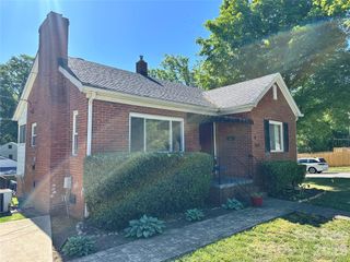 600 W Cama Street 8, Charlotte, NC 28217