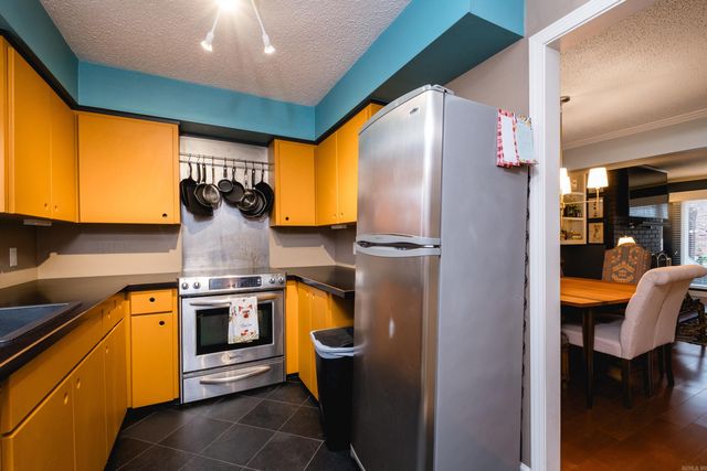 302 Cambridge Place, Little Rock, AR 72227