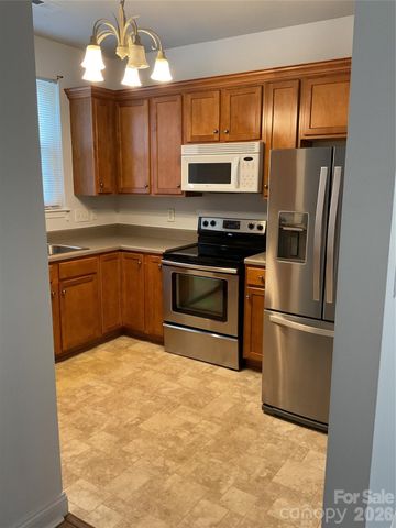 921 Ashworth Drive, Gastonia, NC 28054