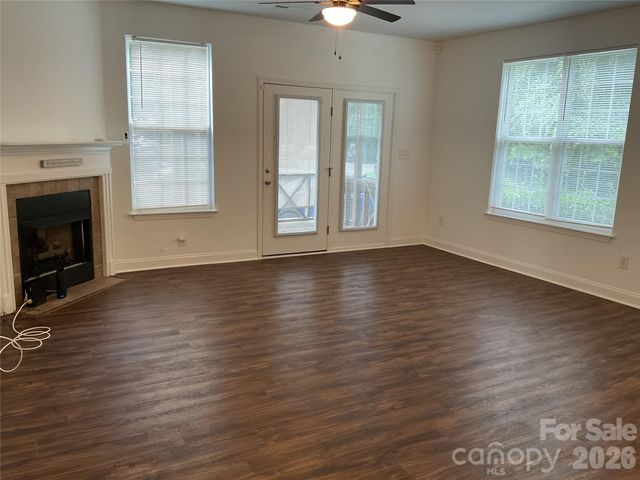 921 Ashworth Drive, Gastonia, NC 28054