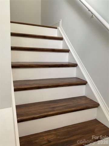 921 Ashworth Drive, Gastonia, NC 28054