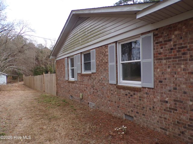 3275 Us-258, Fountain, NC 27829
