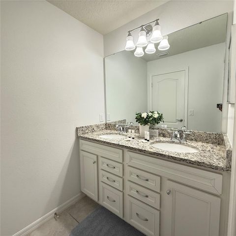 2414 DUBAI STREET, Kissimmee, FL 34747