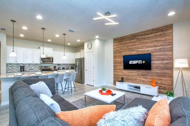 2414 DUBAI STREET, Kissimmee, FL 34747