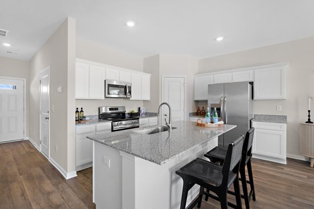 1007 Aldrich St, Hephzibah, GA 30815