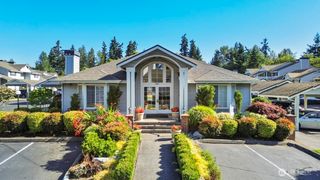 23317 Cedar Way #L201, Mountlake Terrace, WA 98043