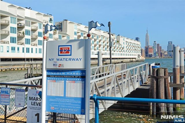 600 Harbor Boulevard 949, Weehawken, NJ 07086
