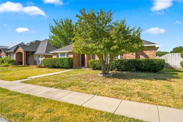 7053 Northpointe Drive, The Colony, TX 75056