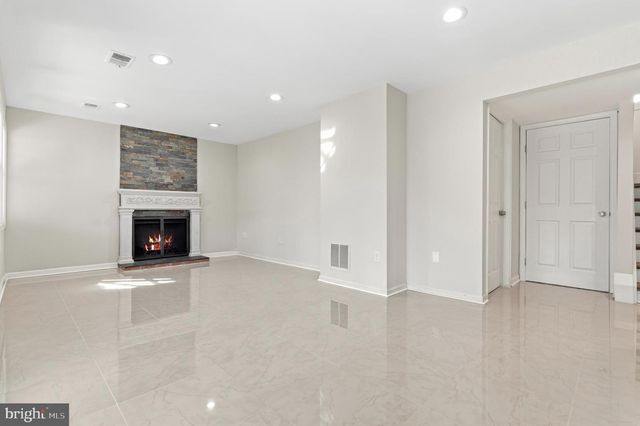 11200 TRIPPON, North Potomac, MD 20878