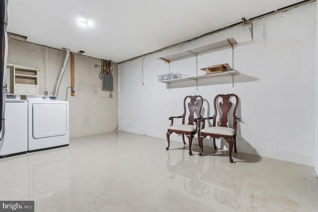 11200 TRIPPON, North Potomac, MD 20878