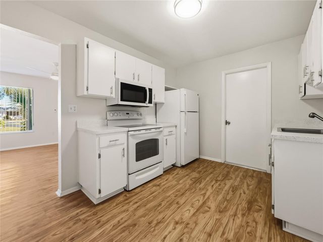 8381 CHELSEA COURT, North Port, FL 34287