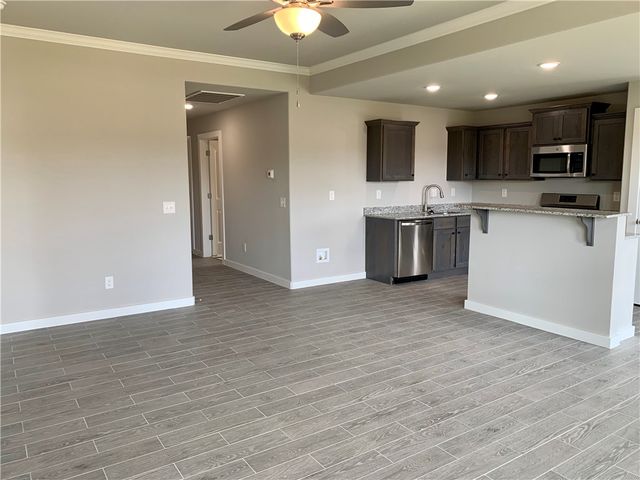 442 Rama Street, Centerton, AR 72719