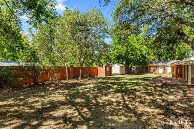 722 SUNSET DRIVE, Burkburnett, TX 76354